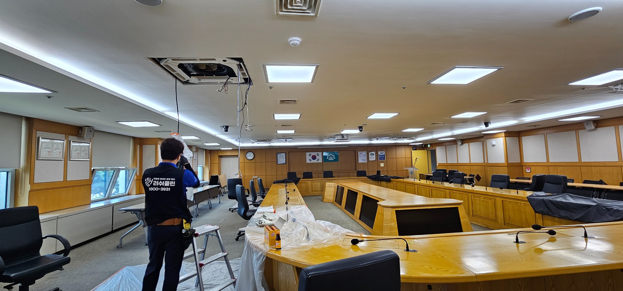 공공기관 시스템에어컨 작업 현장